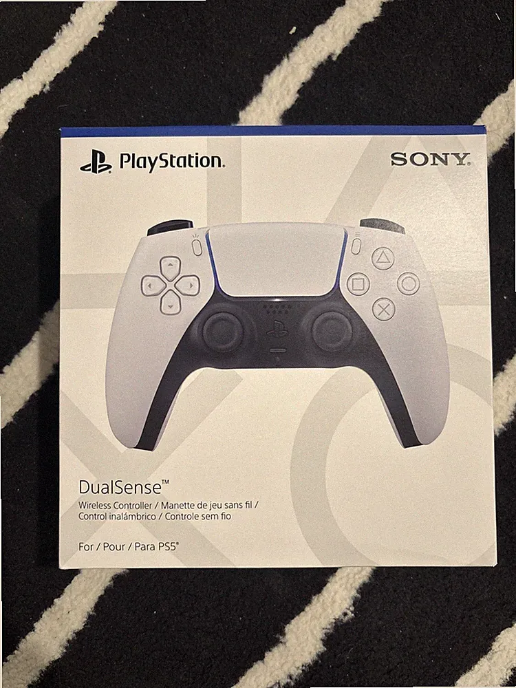 DualSense Wireless Controller for PlayStation with Haptic Feedback and Mic NIB