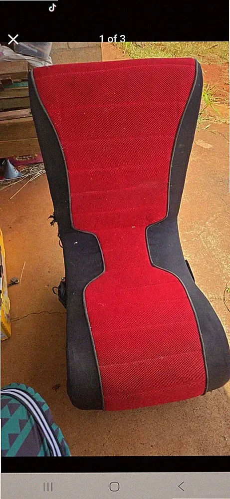 Red And Black Gaming Chair(used Good Condition) Speakers Untested